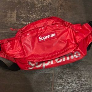 Supreme Fanny pack waist bag